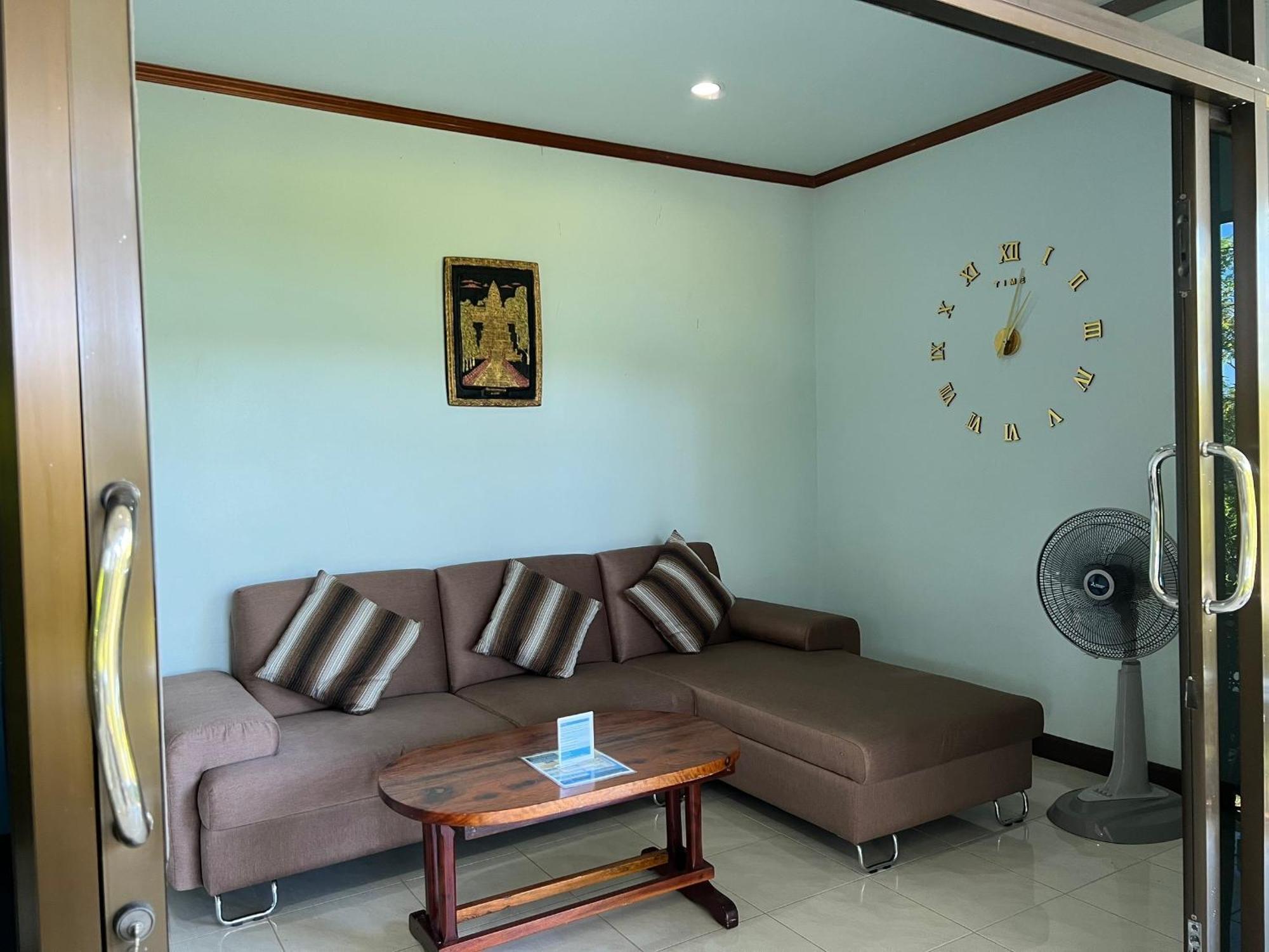 Koh Jum Serenity Resort Екстериор снимка
