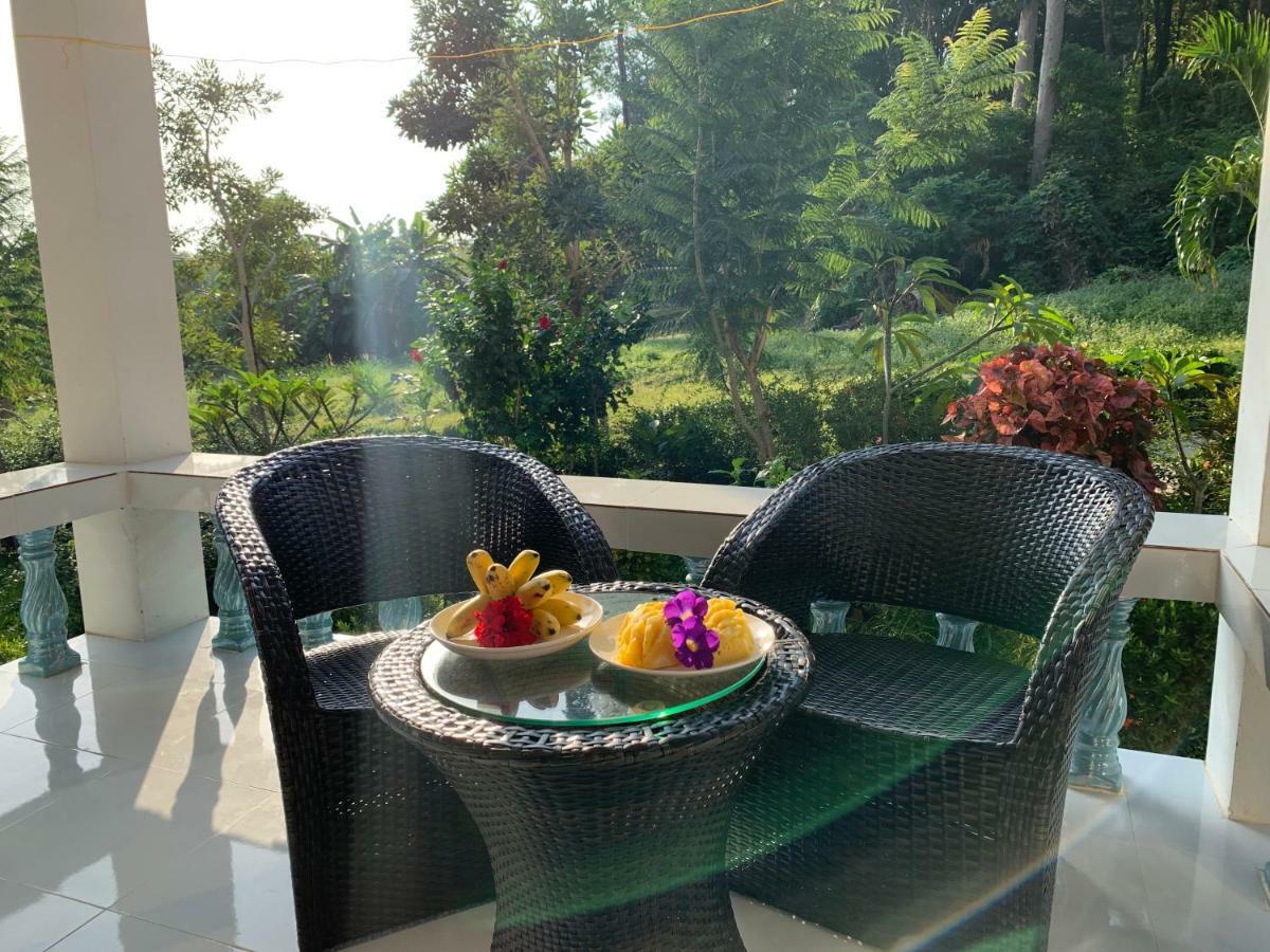 Koh Jum Serenity Resort Екстериор снимка