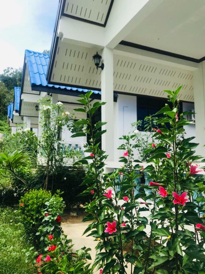 Koh Jum Serenity Resort Екстериор снимка